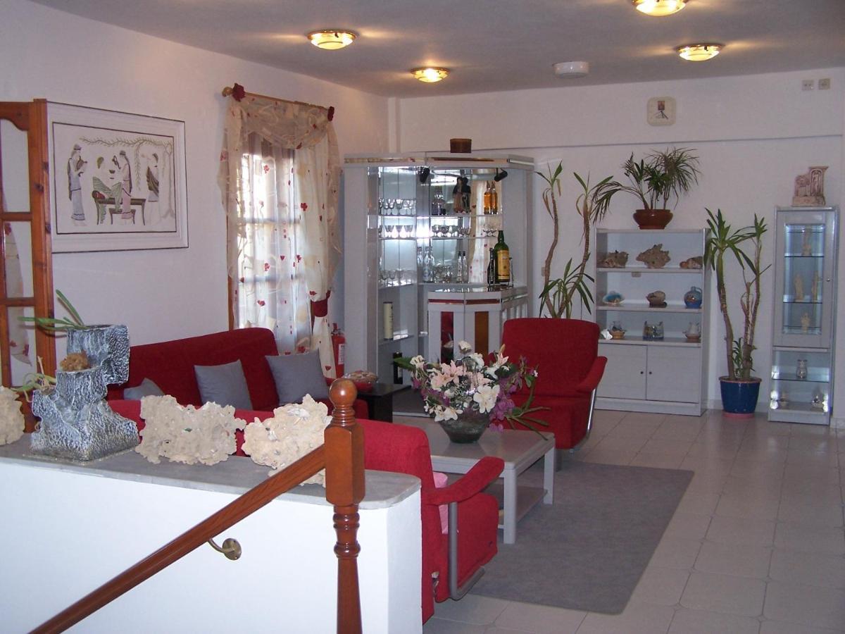 Sea Stone Apartments Karpathos Town  Exterior photo