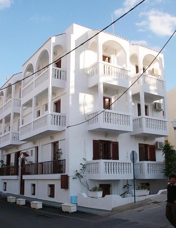 Sea Stone Apartments Karpathos Town  Exterior photo