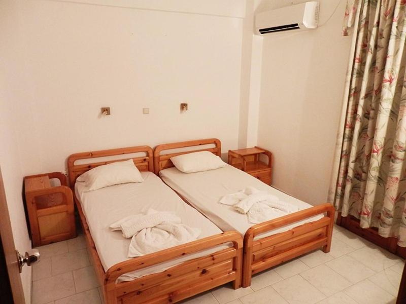 Sea Stone Apartments Karpathos Town  Exterior photo