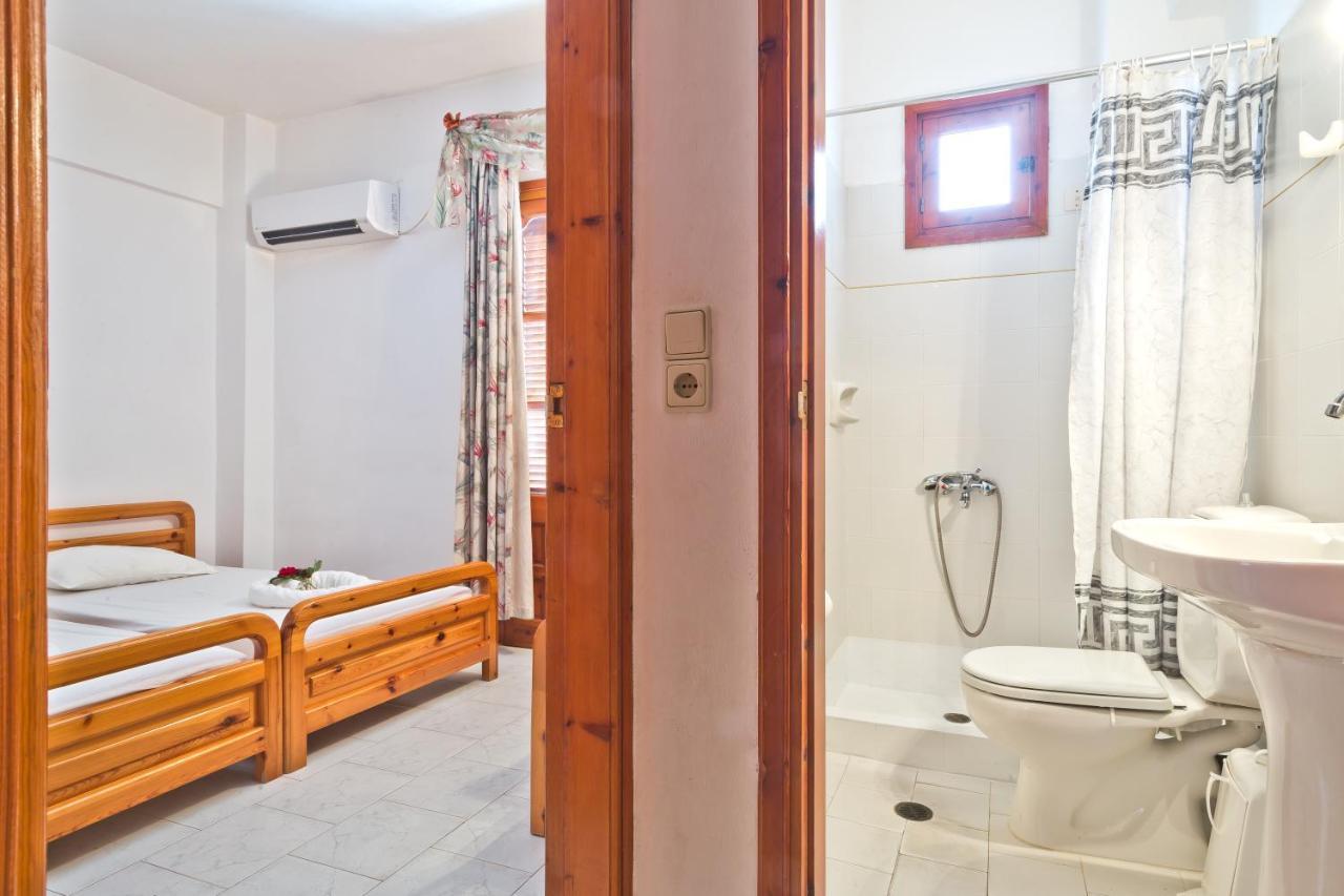 Sea Stone Apartments Karpathos Town  Exterior photo