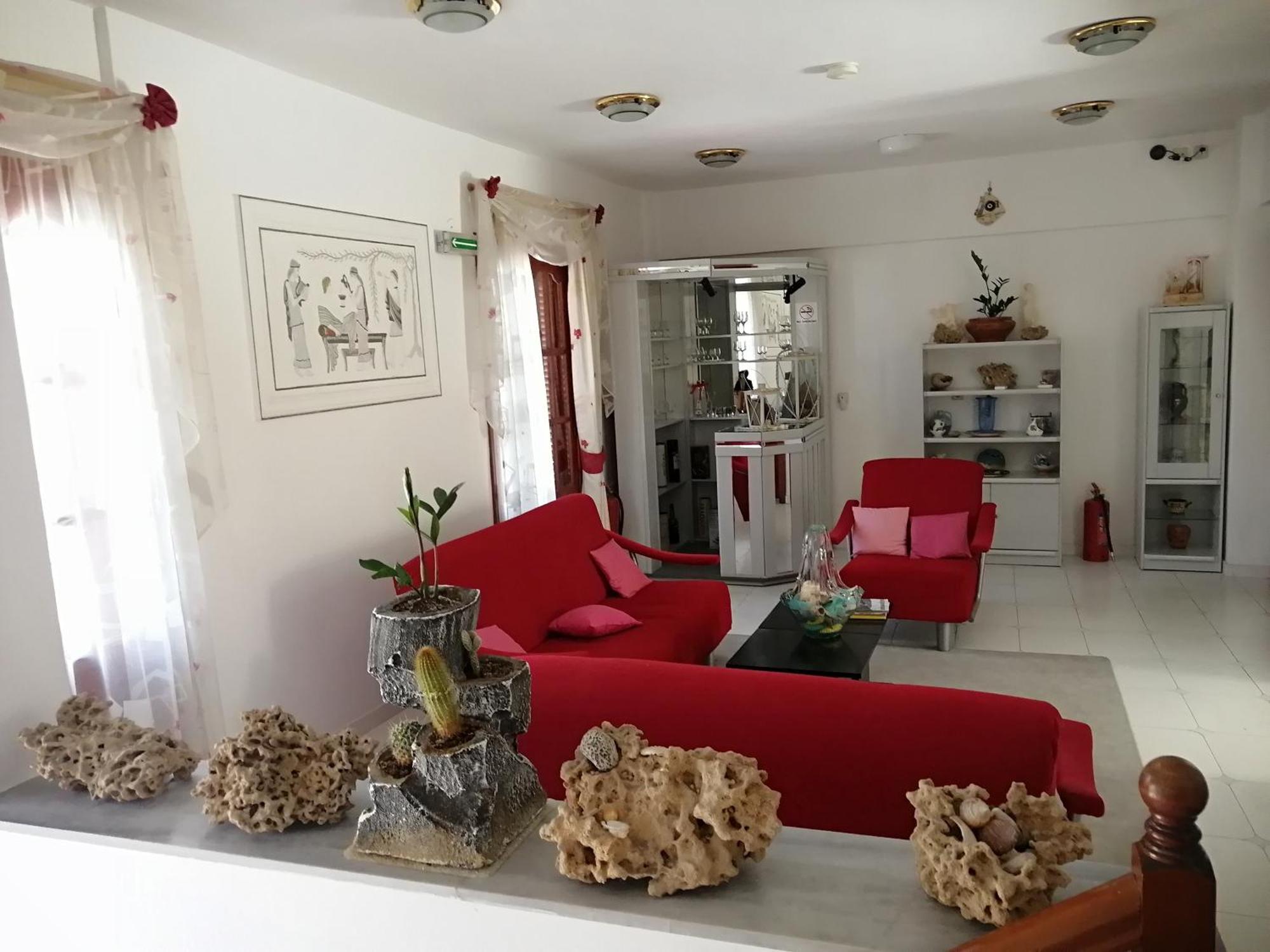 Sea Stone Apartments Karpathos Town  Exterior photo